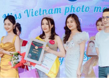 Người đẹp Lê Thị Vân Anh xuất sắc đăng quang Á khôi 2 tại Miss Vietnam Photo Model 2022 cùng cú đúp giải thưởng