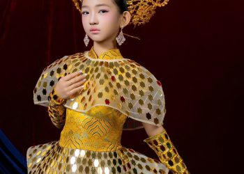 Võ Tường Vy tỏa sáng trong vai trò first face tại show diễn “Tuổi Thơ Cùng Di Sản”