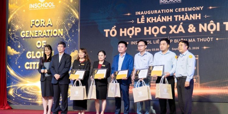 Giáo dục không kết thúc sau tiếng trống tan trường: Những bài học trong môi trường nội trú tại INschool